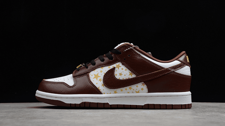 Dunk low supreme stars barkroot brown 1