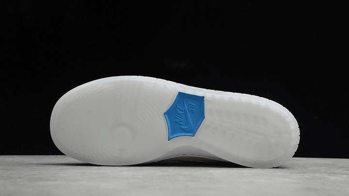 Dunk low ishod wair 3