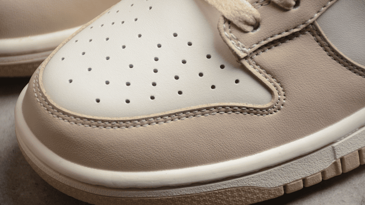 Dunk low phantom metallic gold 6