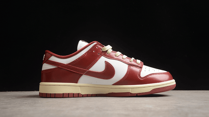 Dunk low vintage team red 2