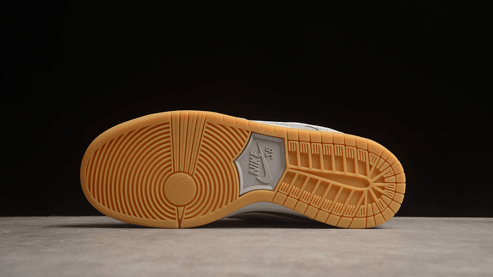 Dunk low sb pro orange label wolf grey 3