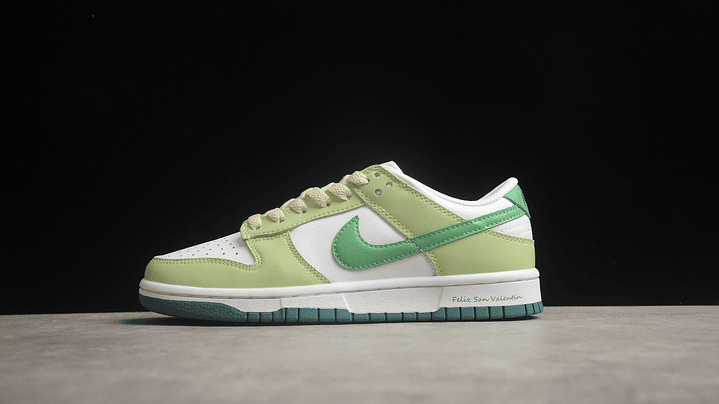 Dunk low white green sail 1