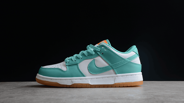 Dunk low turquoise green glum 1
