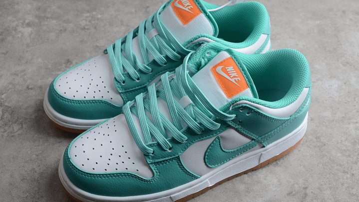 Dunk low turquoise green glum 5
