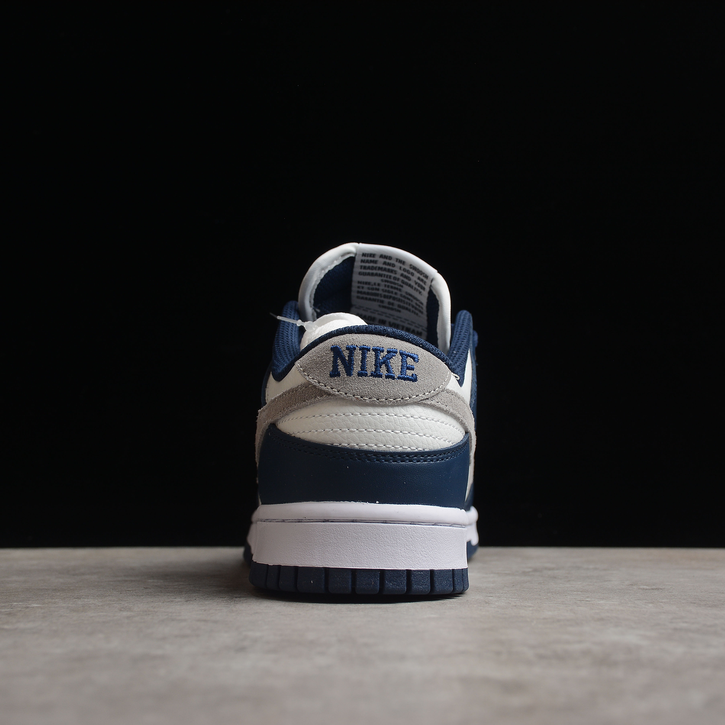 Dunk low navy smoke grey 4