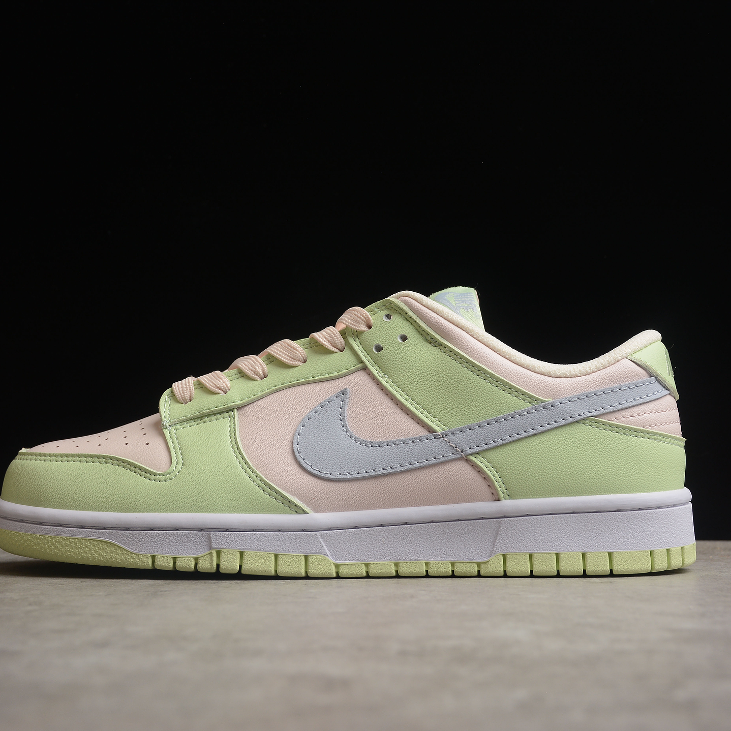 Dunk low lime ice 1