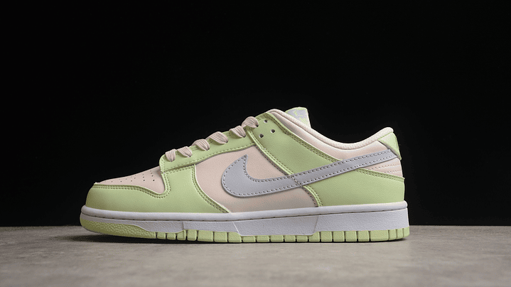 Dunk low lime ice 1