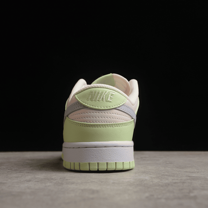 Dunk low lime ice 4