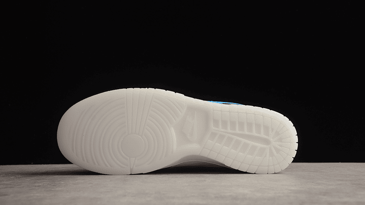 Dunk low Lebron james 3