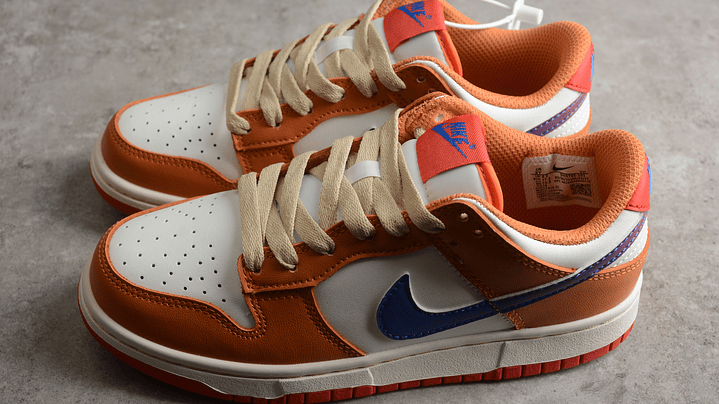 Dunk low curry game 5