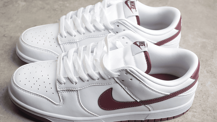 Dunk low night maroon 5