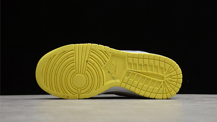 Dunk low easter candy 3