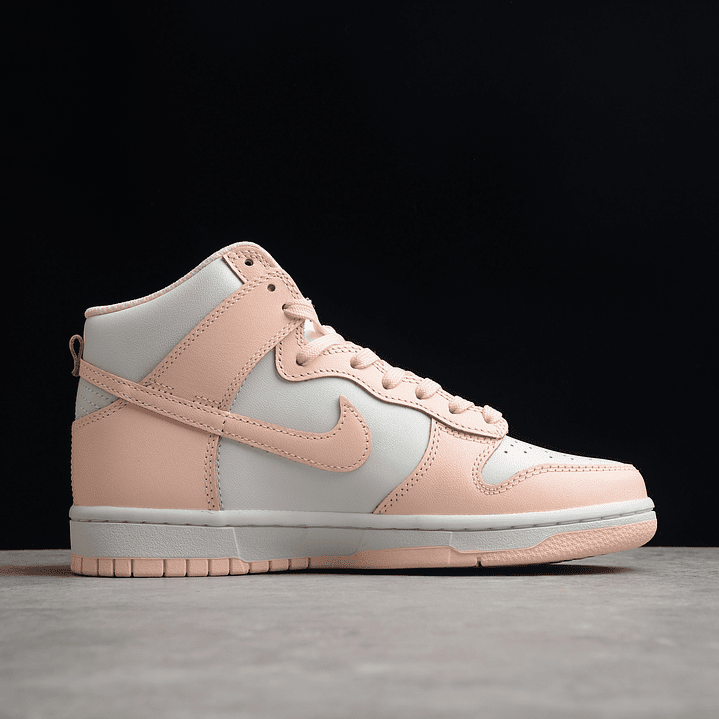 Dunk high crimson tint 2