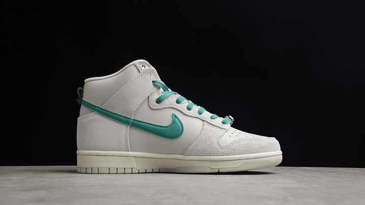 Dunk high first use green 2