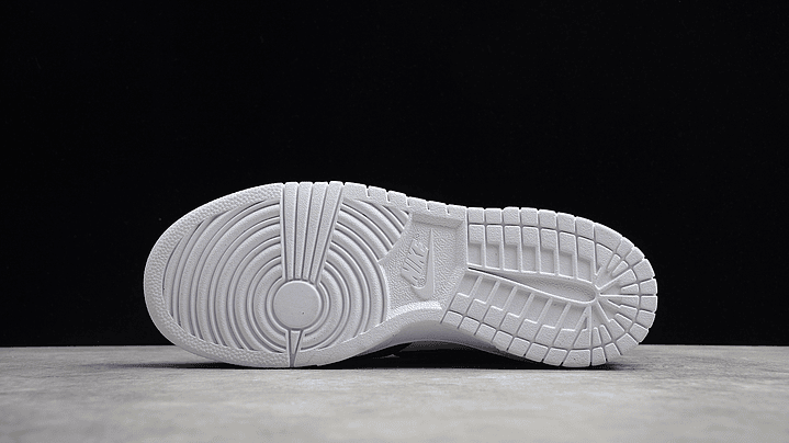 Dunk high ambush black & white 3