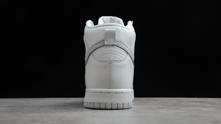 Dunk high pure platinum 4