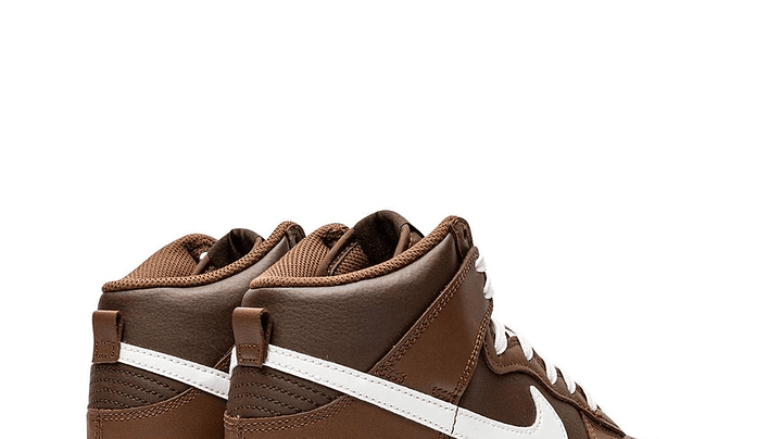 Dunk high chocolate 3