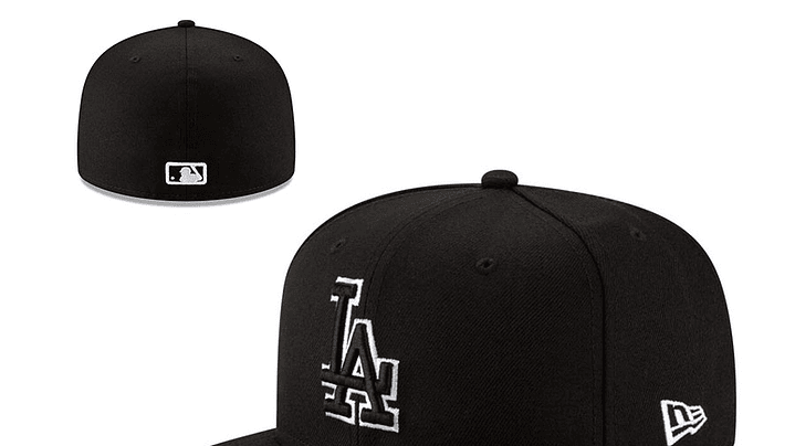Gorra plana New era LA negra/blanco minimalista 1