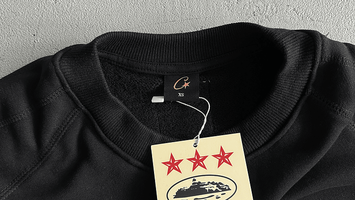 Crewneck corteiz negro minimalista  4