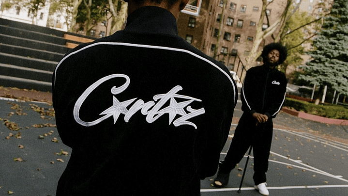 trackset velour Corteiz black 1