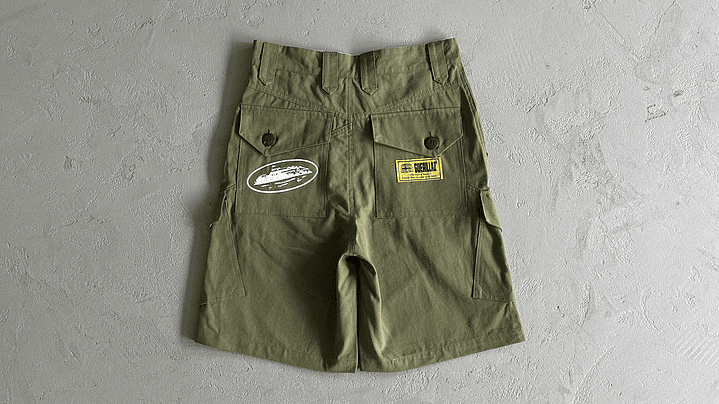 Short Corteiz Slant pocket green  2