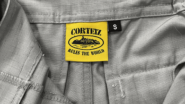 Short Corteiz cargo grey island 7