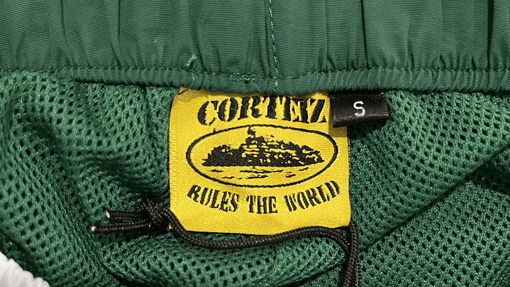 Short Corteiz Slant pocket green 6