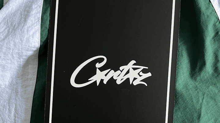 Short Corteiz Slant pocket green 7