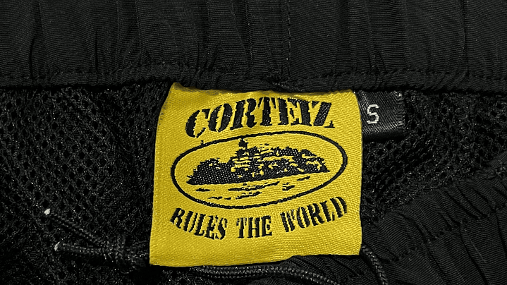 Short Corteiz Slant pocket black 5