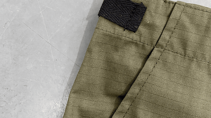 Short Corteiz cargo olive 5