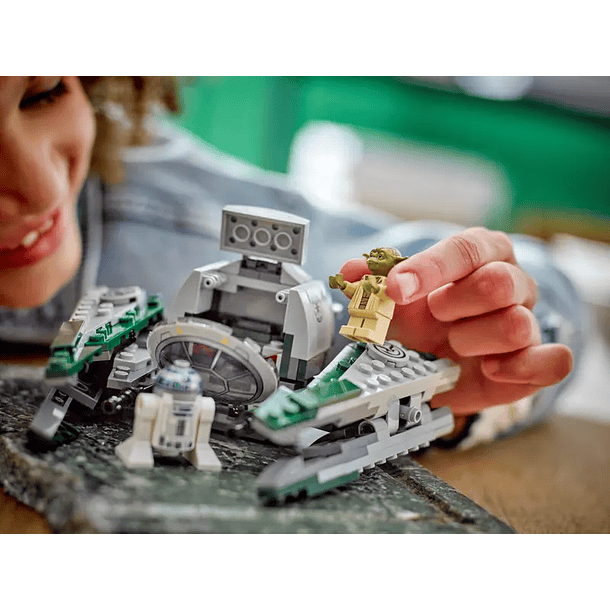 Caza Estelar Jedi de Yoda 9