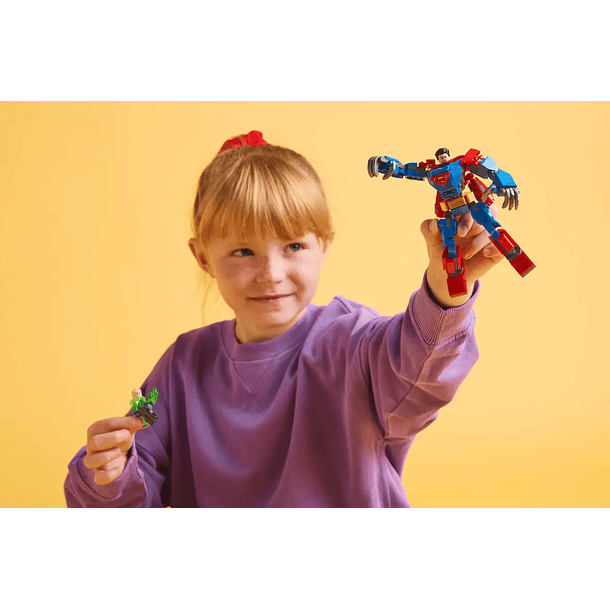 Armadura Robótica de Superman vs. Lex Luthor 9