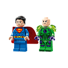 Armadura Robótica de Superman vs. Lex Luthor 3