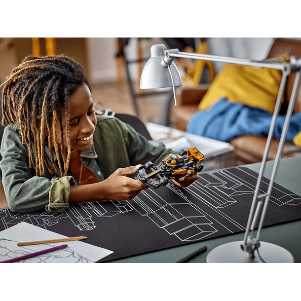 Auto de Fórmula 1 McLaren 2023 8