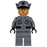 Oficial de la Primera Orden (Teniente / Capitán) – Masculino