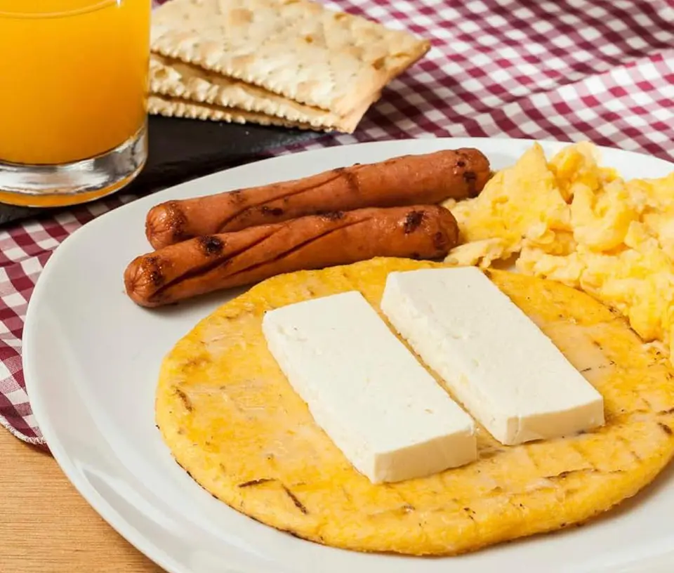 Arepas de maíz amarillo  1