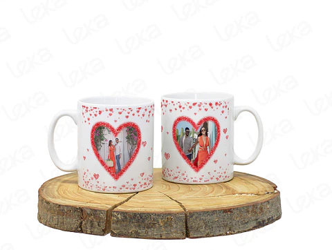 Caneca "Corações" – O Símbolo do Vosso Amor