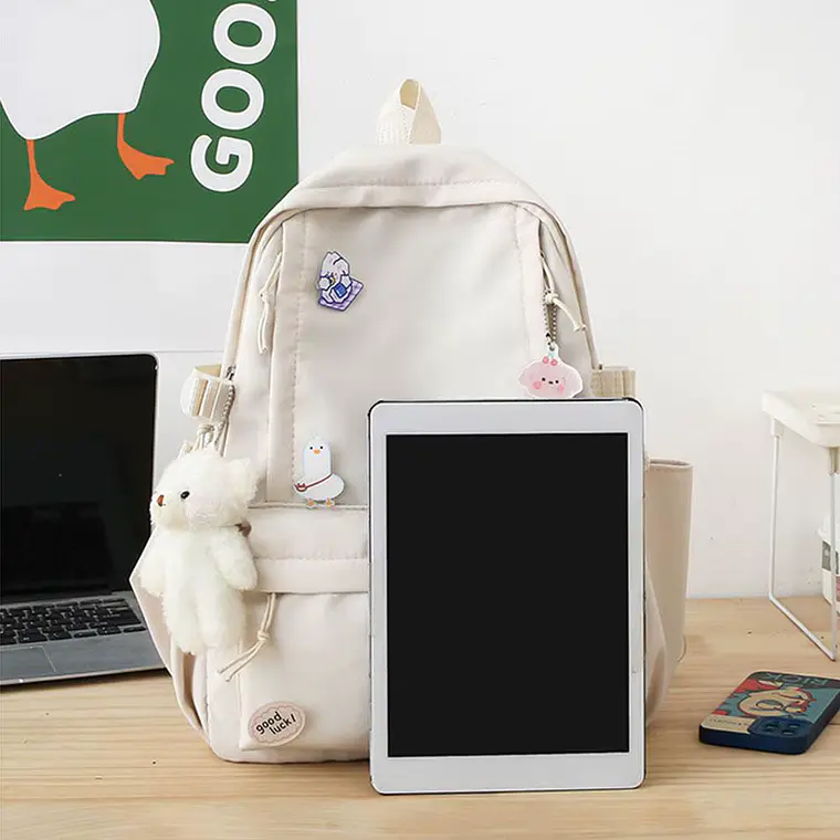 Mochila Kawai Blanca 1