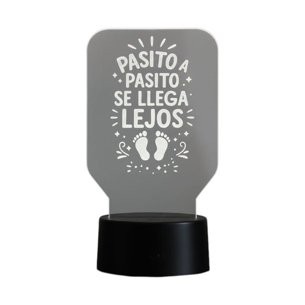 Lampara 3D Frase: Pasito a pasito de 7 colores