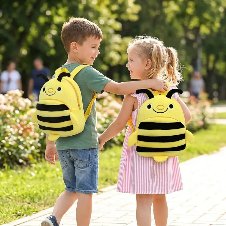 Mochila Infantil De Peluche de Abejita Amarilla 2