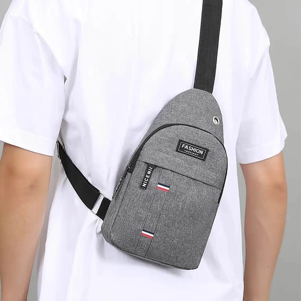 Morral Pechera Cruzado Con Salida Audifonos Gris 3