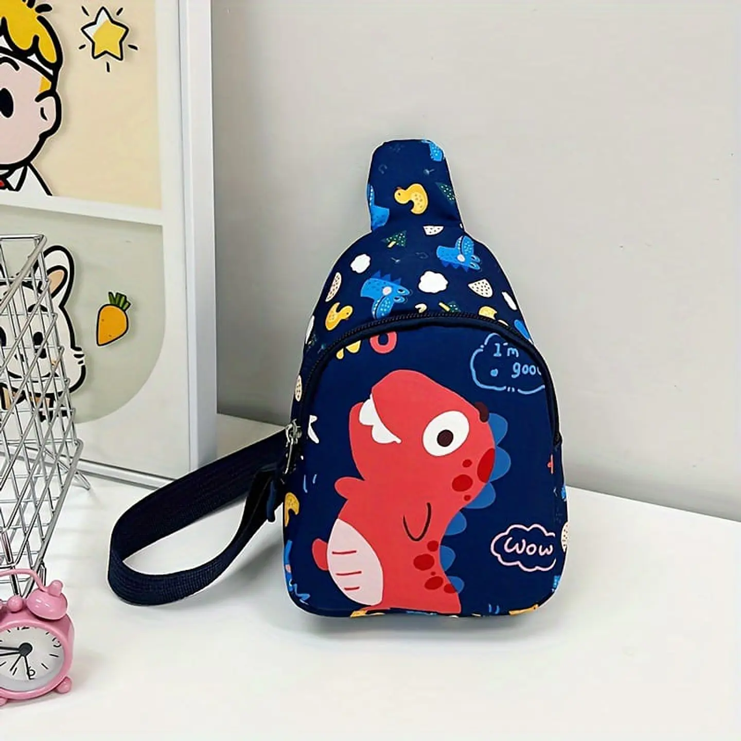 Mochila Cruzada Infantil Azul con Dinosaurio Rojo 1