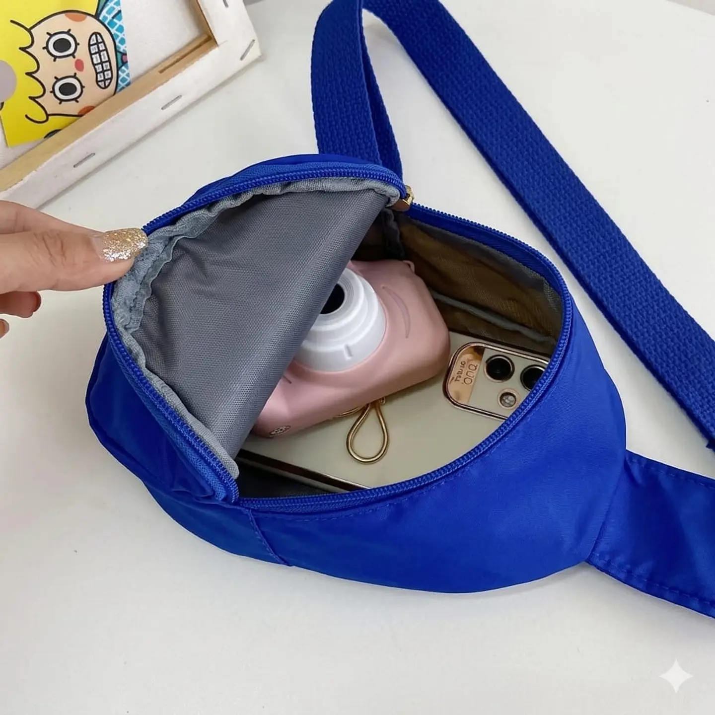 Mini Mochila Bandolera Infantil Azul con Carita Feliz 2