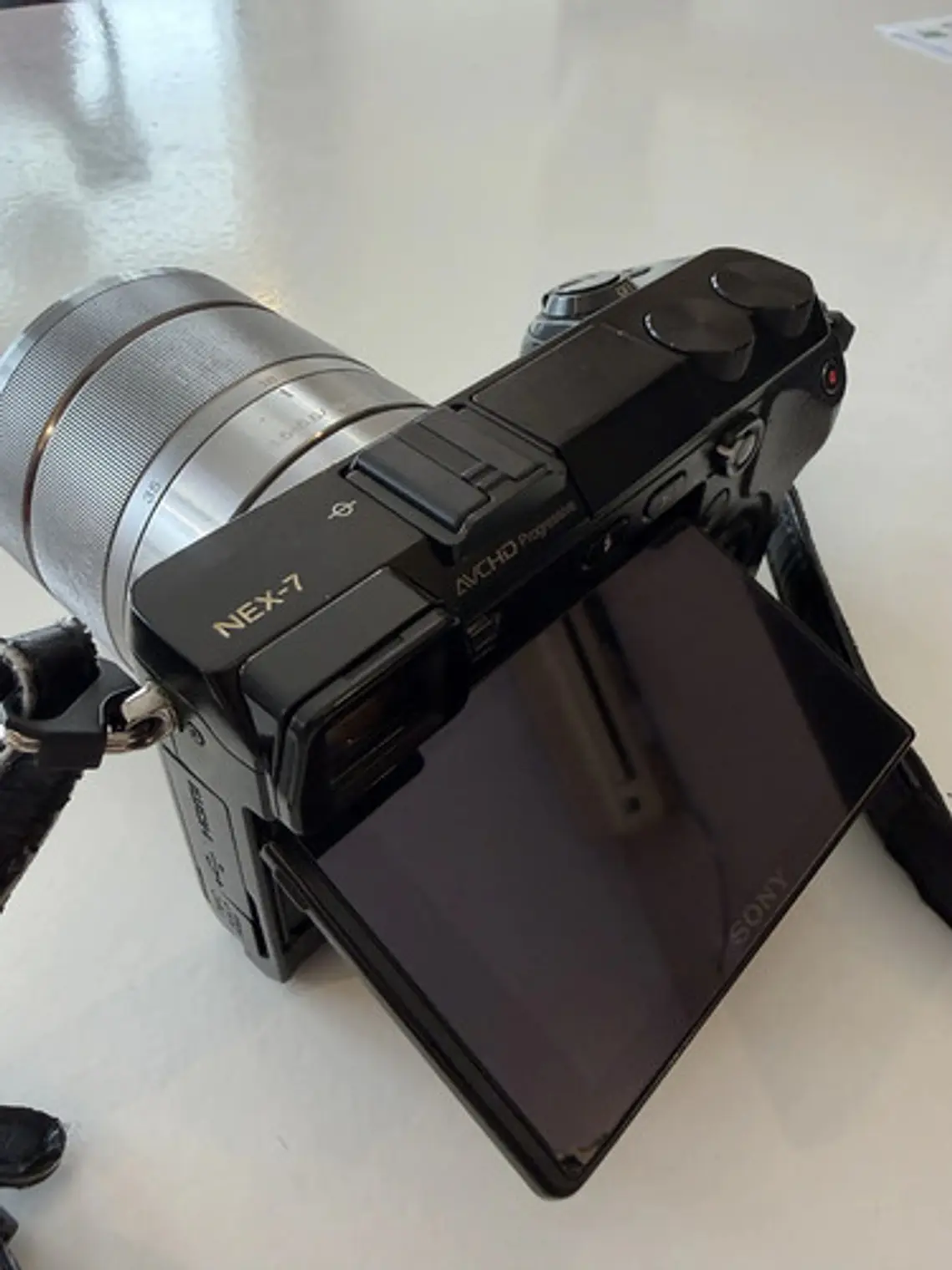 Sony Nex 7 +2  Lentes + Cargador Y 3 Baterias Usado 3