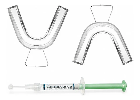 Blanqueamiento Dental Domiciliario Kit 1 Jeringas + Cubetas