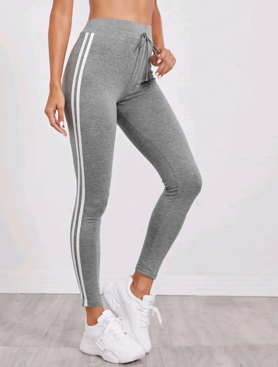Leggins raya Blancas lateral 1