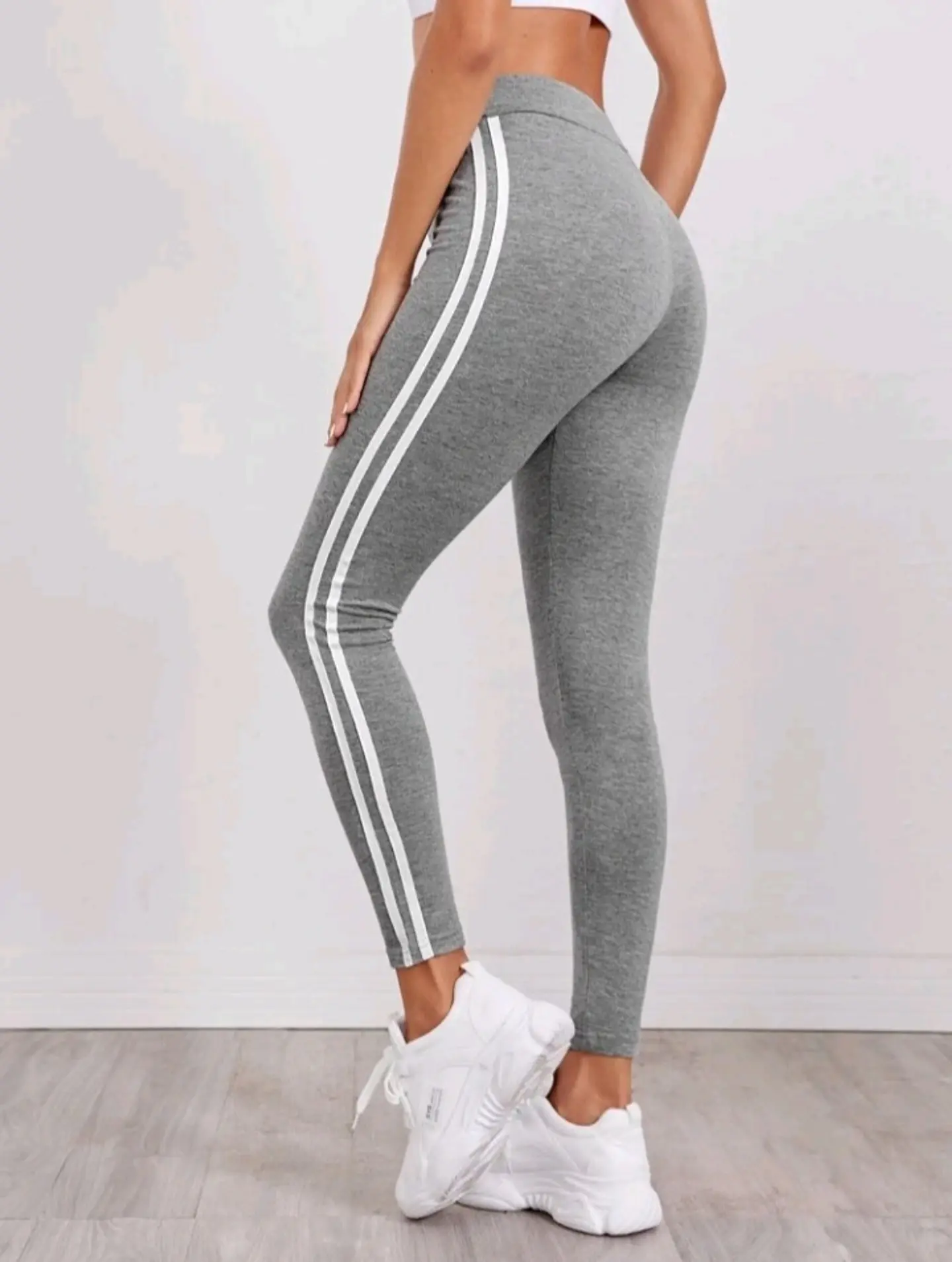 Leggins raya Blancas lateral 2