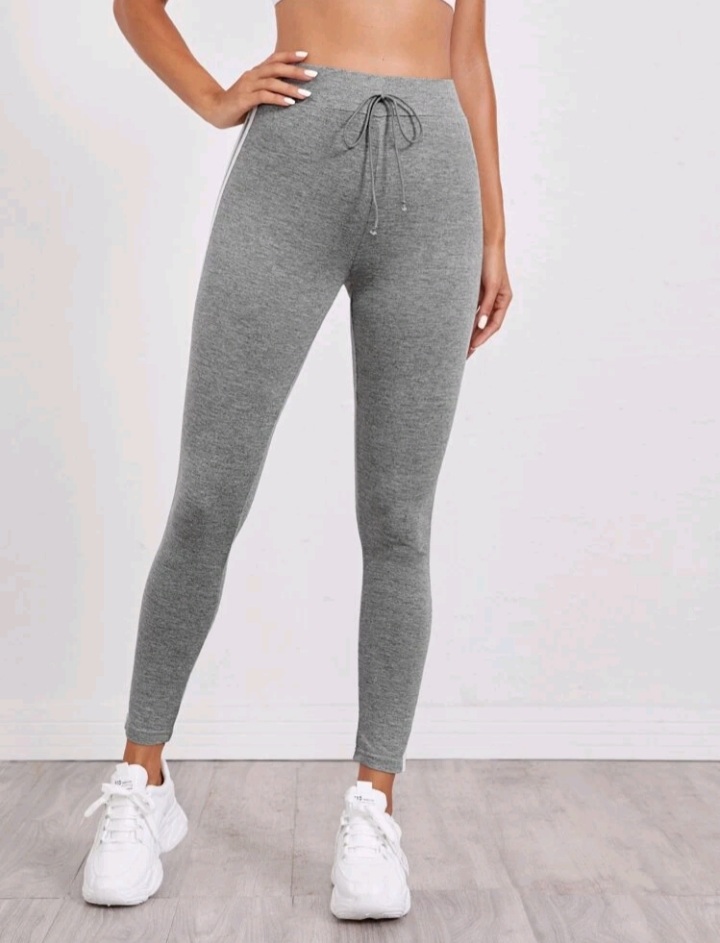 Leggins raya Blancas lateral 3