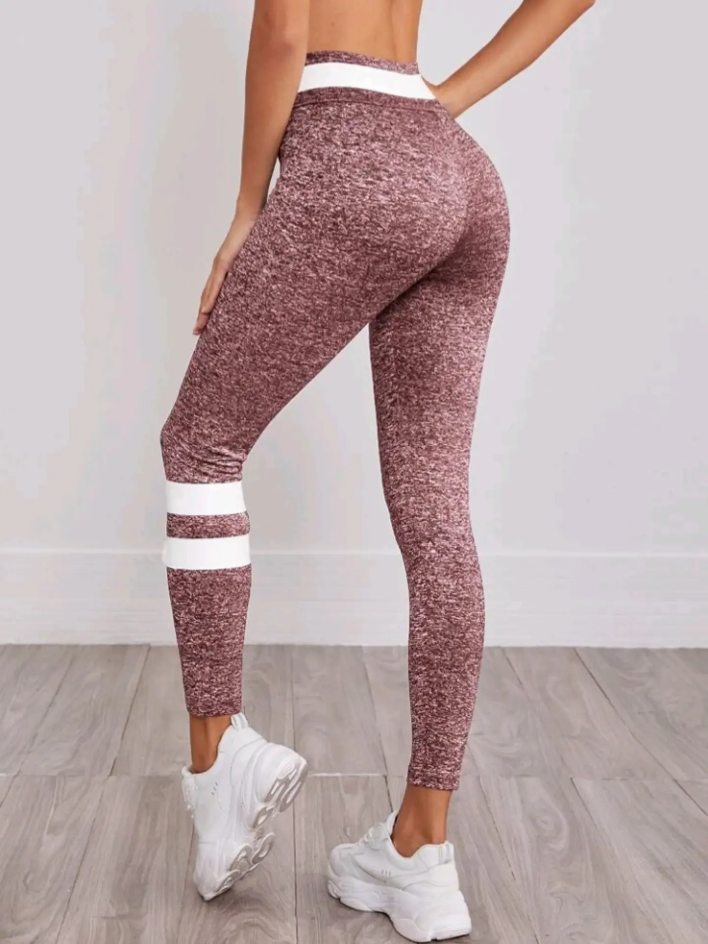 Leggins Deportivas raya burdeo 2