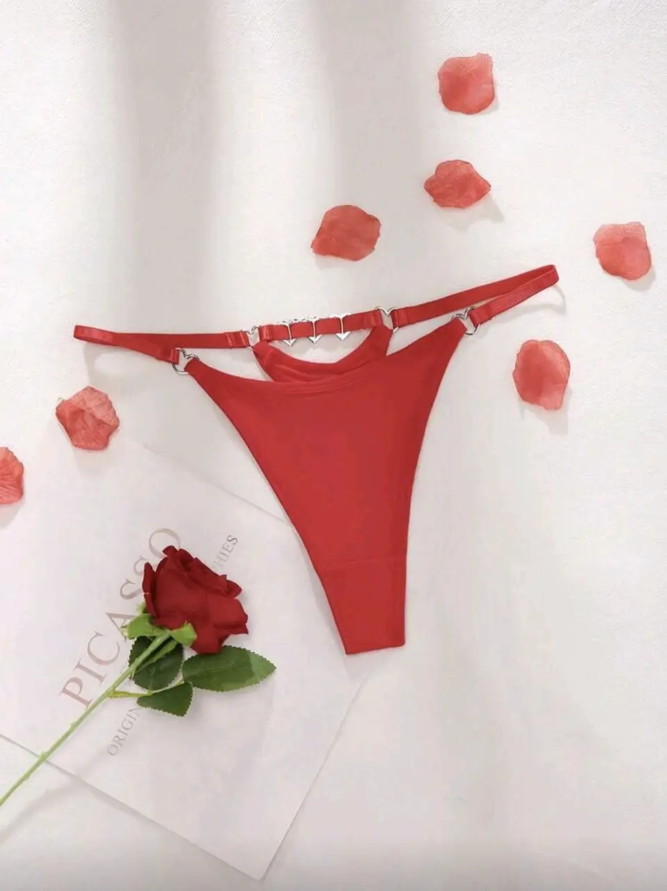 Colaless triple corazón rojo 2